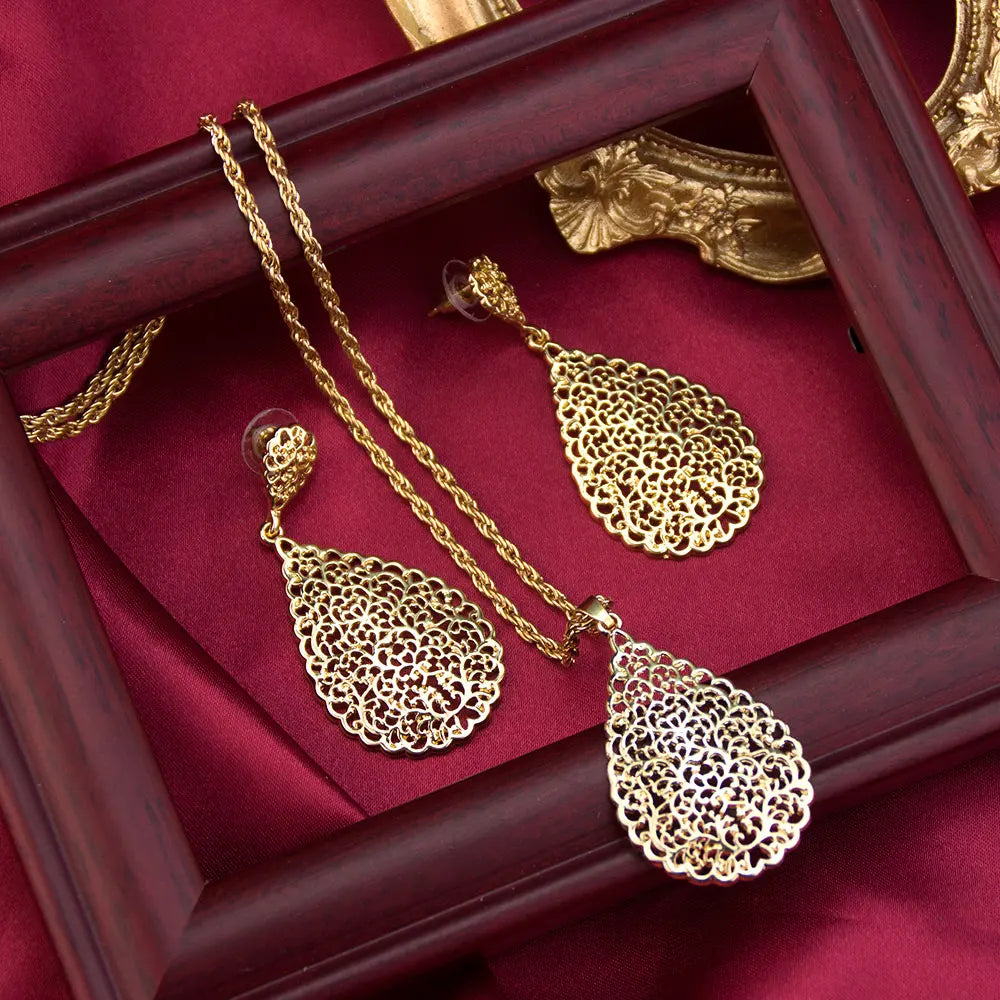 Hollow Teardrop Earrings & Pendant Necklace – Perfect for Moroccan Special Occasions
